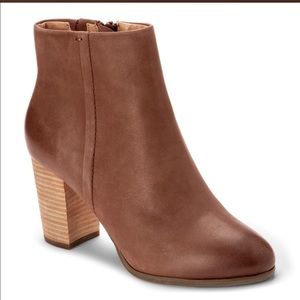 Vionic Perk Kennedy Brown Heel Booties Boho Hippie